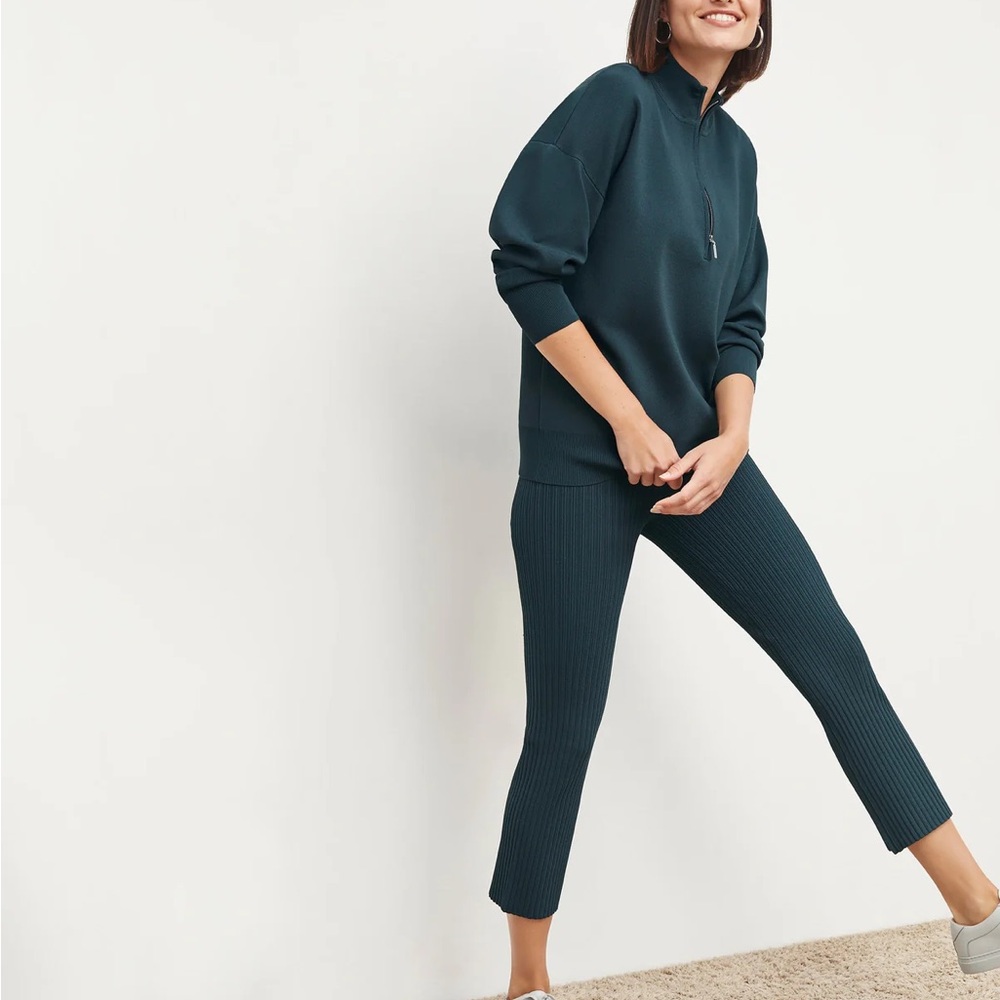 Finley Stretch Pant - Ribbed Jardigan Knit deep sea color. Like new condition.
